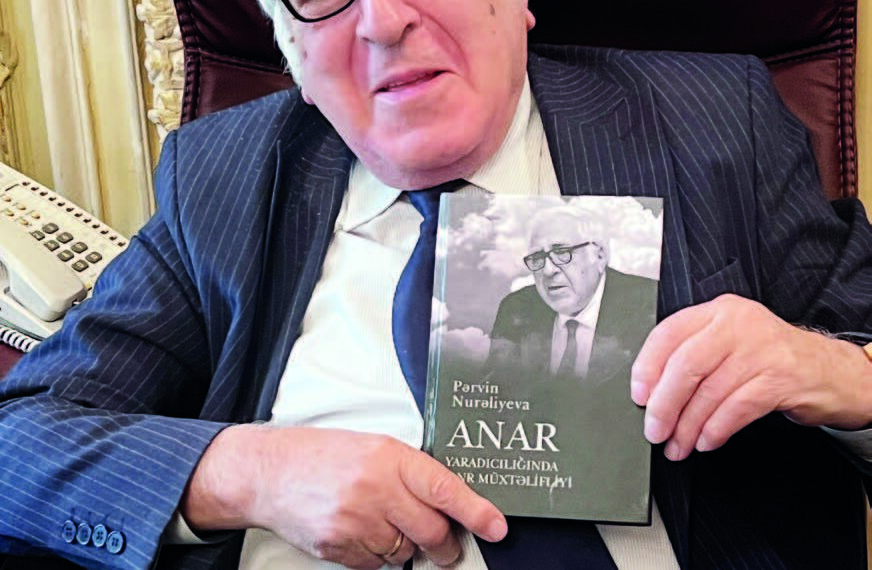 Şəhər adamı… İzdiham içində təklik…