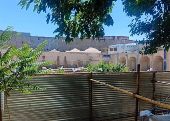 Təbrizin Həsən Padşah meydanı hələ də xarabalıq vəziyyətində qalmaqdadır